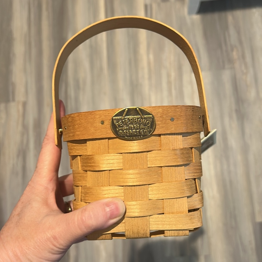 Peterboro Basket Co Woven Hand Crafted Country Tuscan Cottage Farmhouse Basket